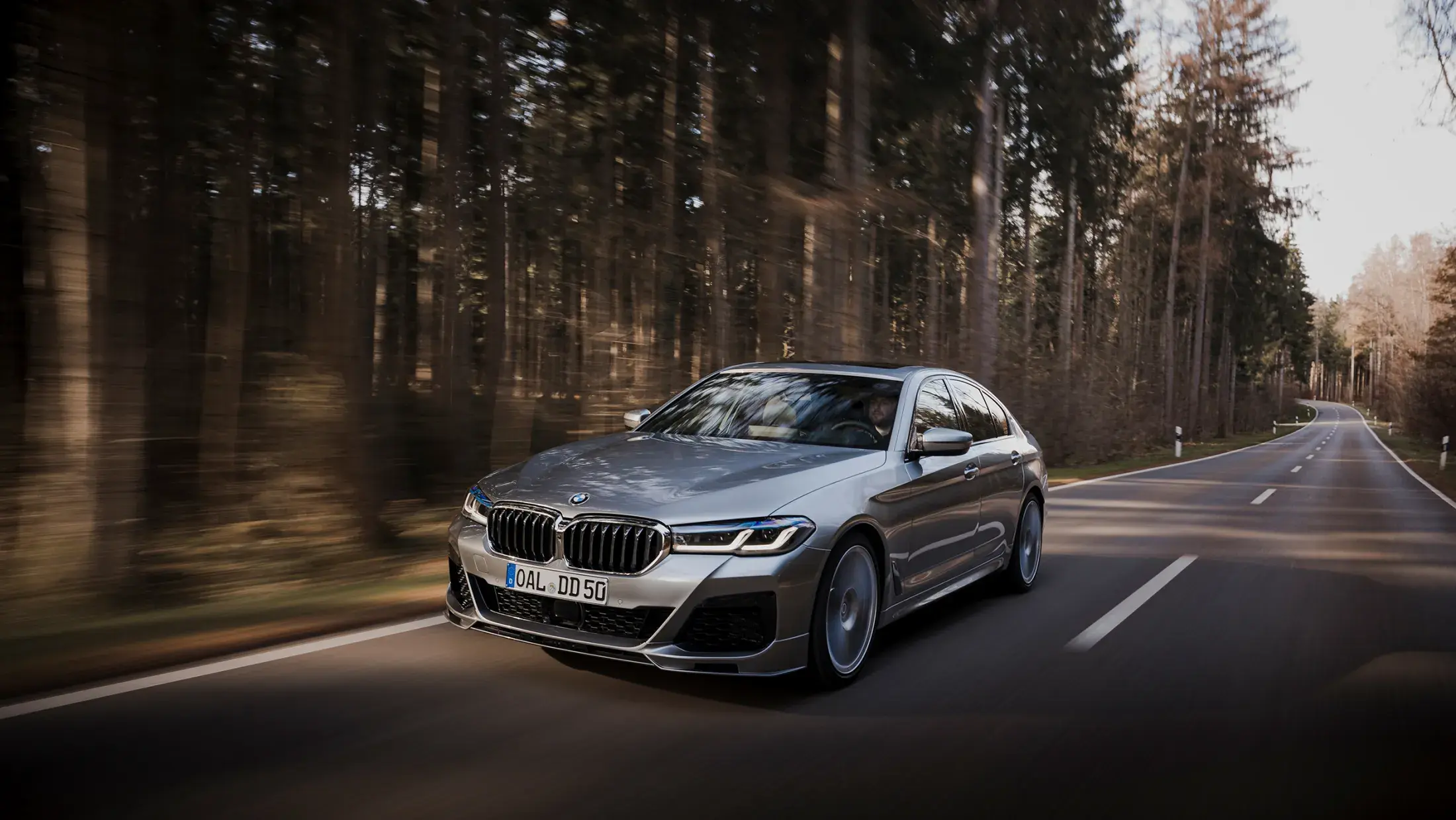 BMW ALPINA D5 S Sedan in het grijs